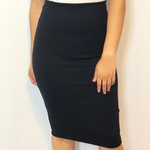 Basic Pencil Skirt